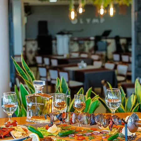 Olymp Hotel 4*